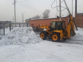 Уборка, чистка снега спецтехникой стоимость услуг и где заказать - Светлоград